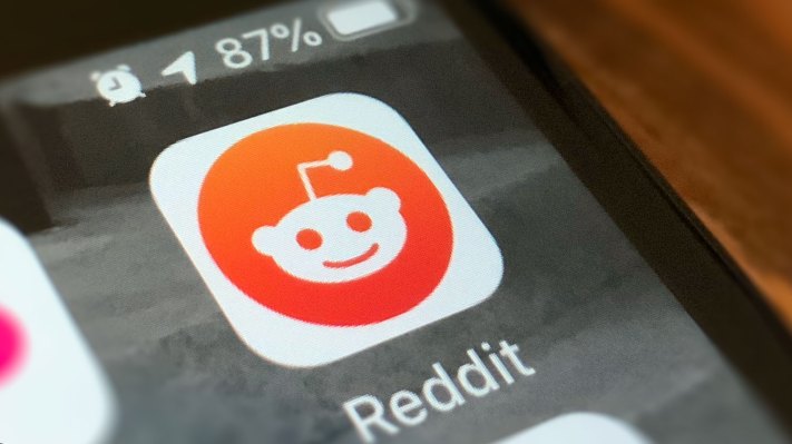 Reddit weighs new video feature with ‘reactions’ for use in its online discussions – TechCrunch