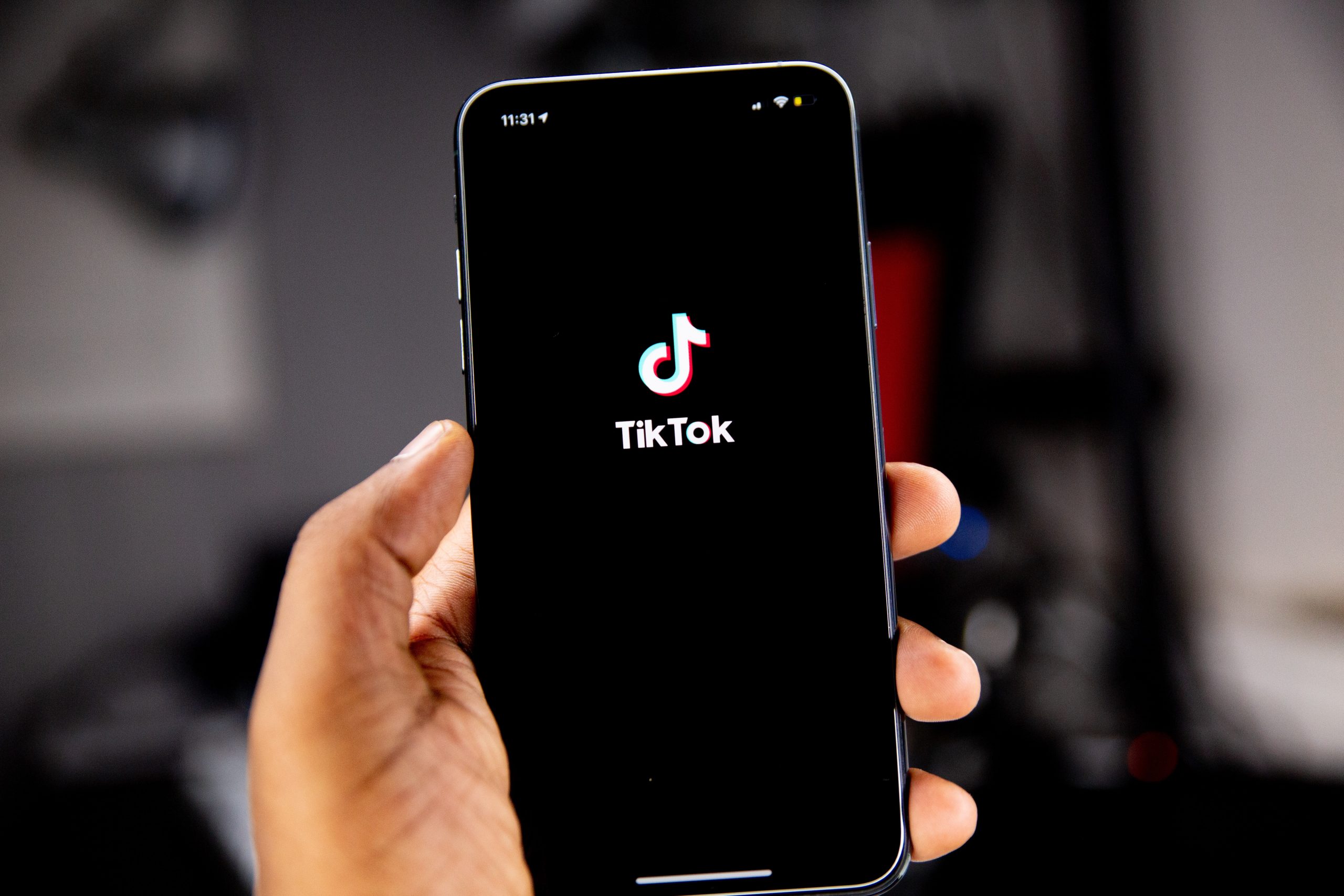 tiktok ads phone